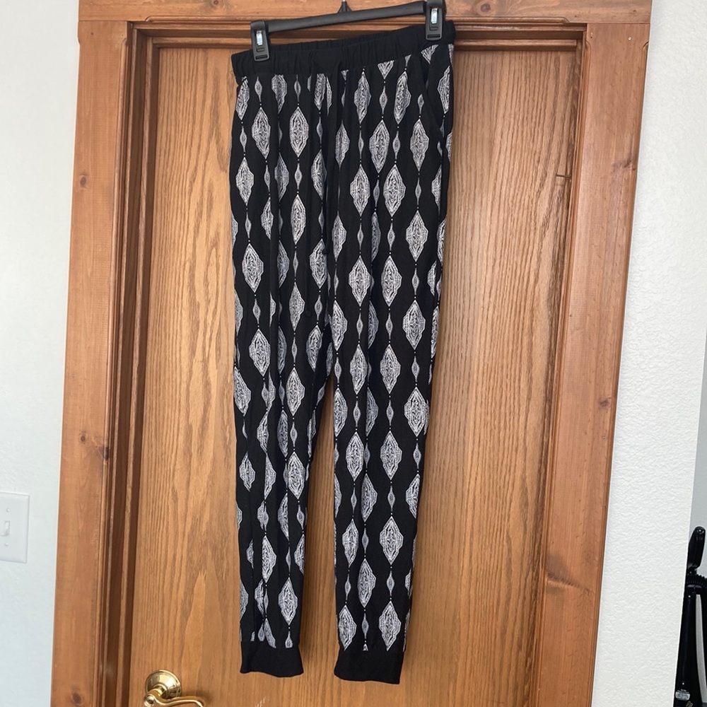 Women’s lounge pants